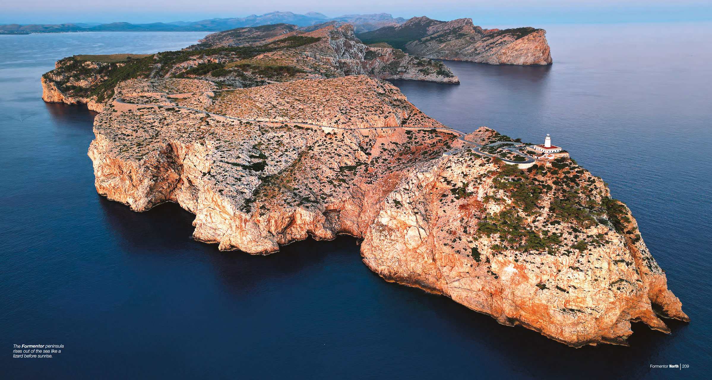 BUCH-M-INT-Formentor1