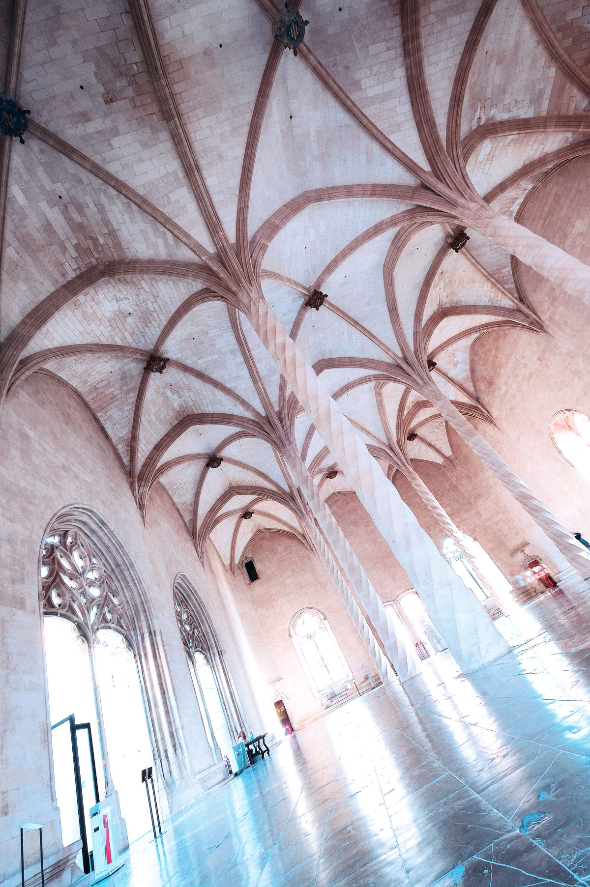 SEHENS_Palma_Llonja_innen_1759WEB1200